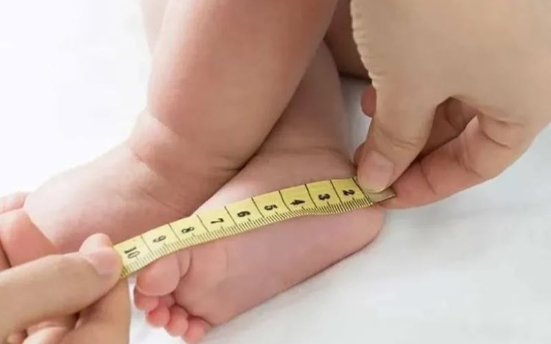 Cách tính size giày Mỹ cho trẻ em